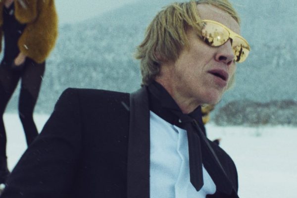 Finlandia - Commercial